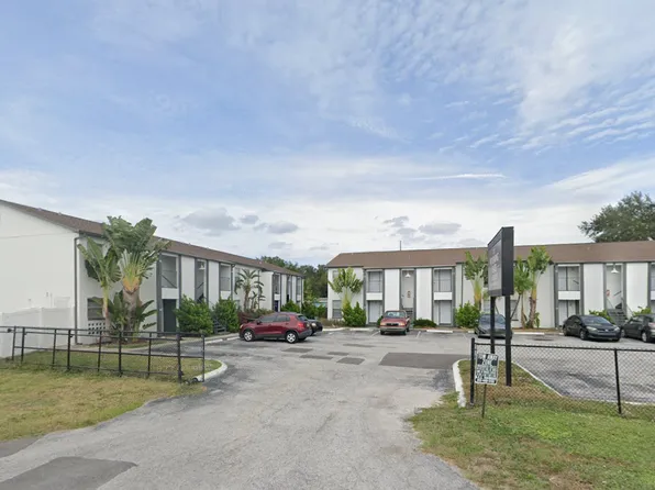J Wyoming Apartments, 3701 W Wyoming Ave #103, Tampa, FL 33611