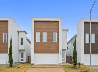 2208 Cortijo Pl, Houston, TX 77091