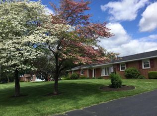 1706 River Rd, Marietta, PA 17547