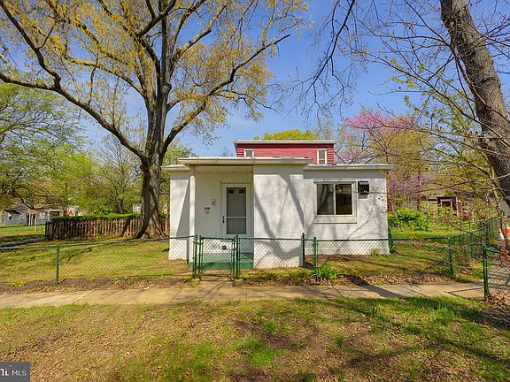 2nd image of 39 Ridge Rd