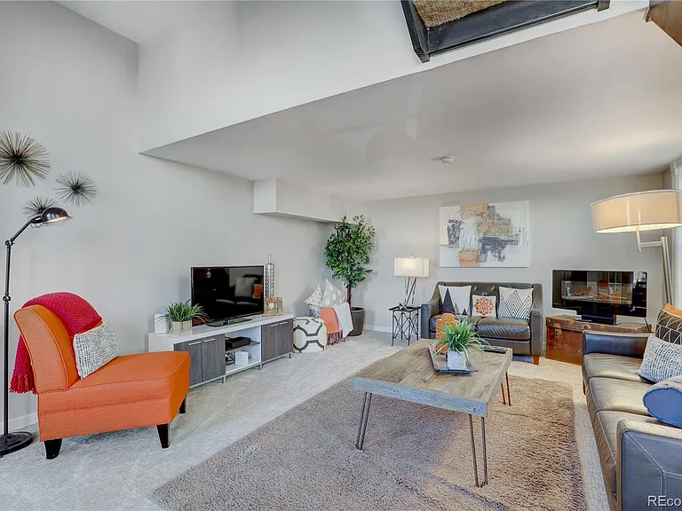2193 Arapahoe St #11 — Photo 30