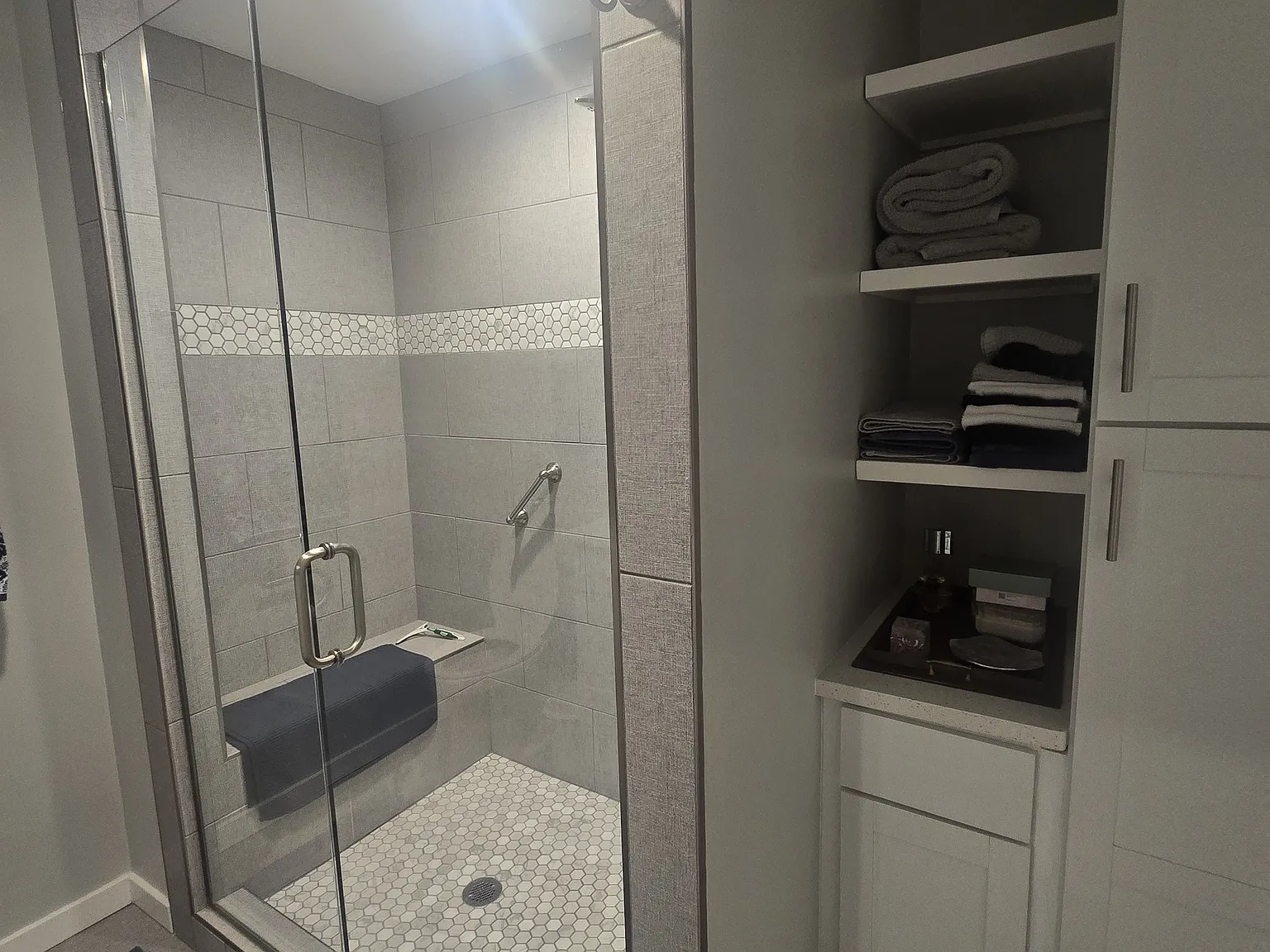2 bed, 1500 sqft, $1,500 — Photo 2