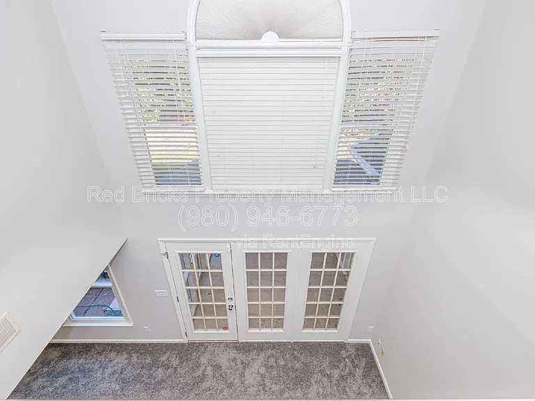 4709 Morning Dew Ct — Photo 17