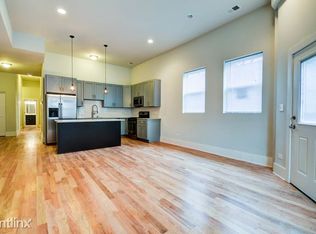 1656 N Rockwell St, Chicago, IL 60647