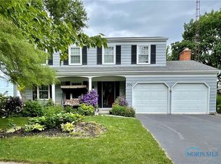 304 Southwood Dr, Perrysburg, OH 43551