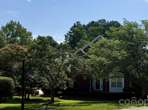 3302 Sherborne Dr, Fort Mill, SC 29715