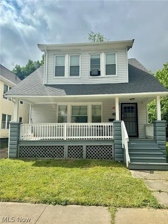 12502 Gay Ave photo 1