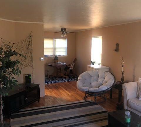 5th image of 3735 O St