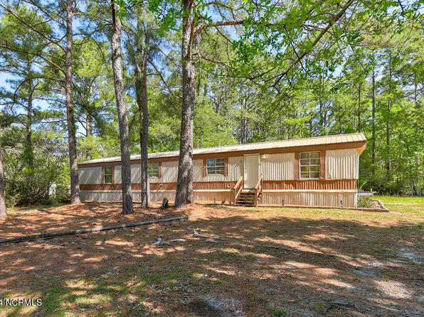 932 Elm Street SW, Supply, NC 28462