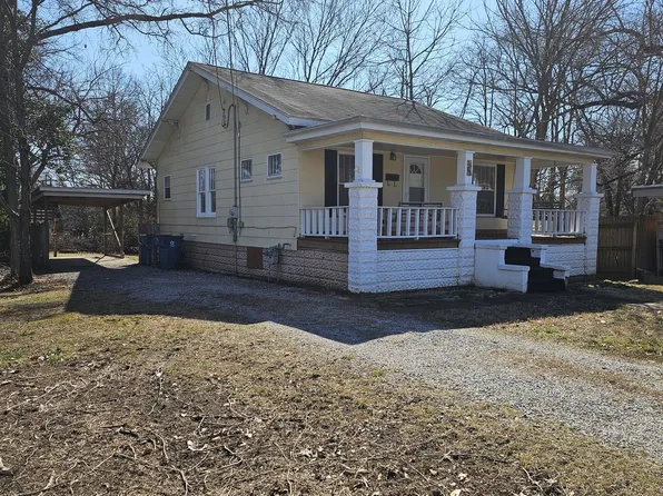 1609 Isabella Ave, Mount Vernon, IL 62864