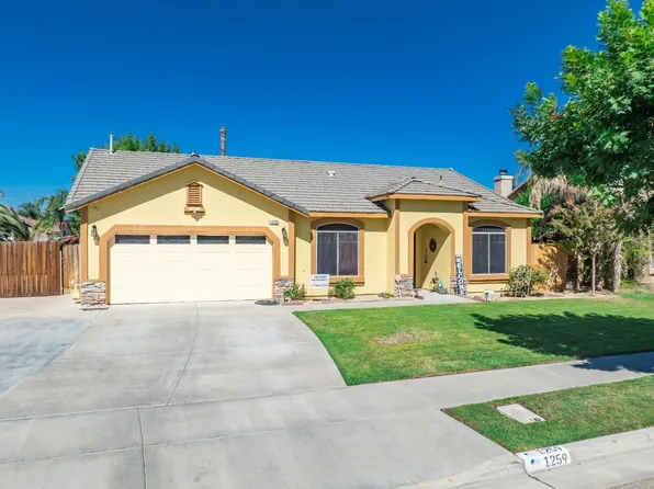 1259 Mission Dr, Lemoore, CA 93245