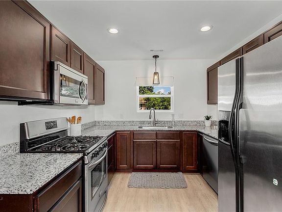 3rd image of 3170 N Sheryl Ave