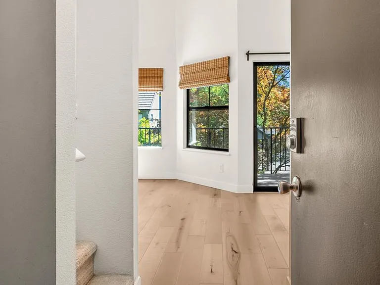 4000 Carman Dr #G108 — Photo 5