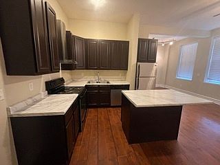2nd image of 151 N Fountain St #10755587