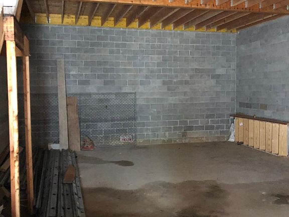 2nd image of 2503 Federal St #1