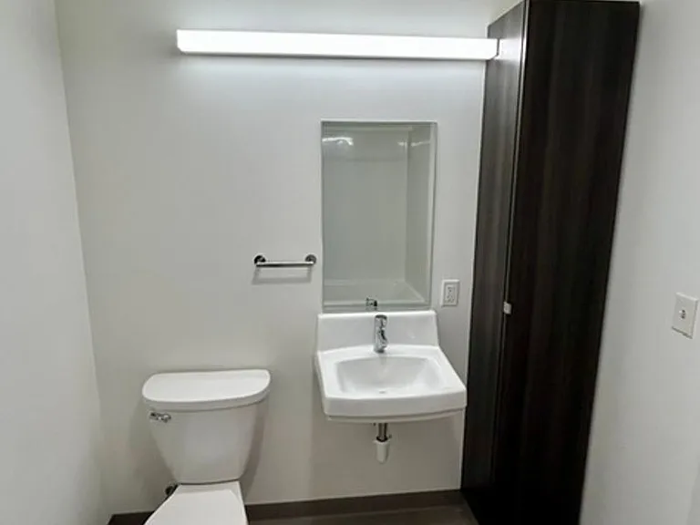 515 NE Holladay St — Photo 10