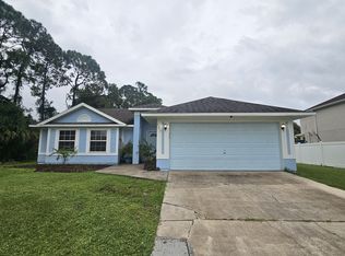 759 Griffin Ave SW, Palm Bay, FL 32908