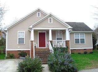 548 Moseley Ln, Raleigh, NC 27601