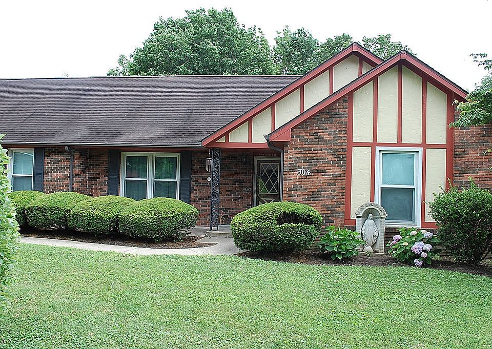 1st image of 304 Cherokee Dr