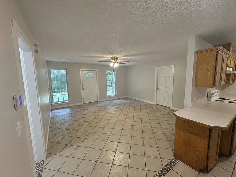 23345 Smith Rd — Photo 17