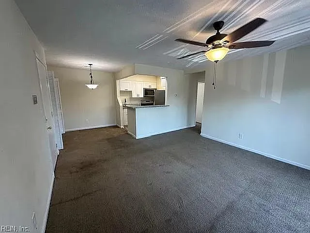 2 bed, 734 sqft, $1,450 — Photo 3