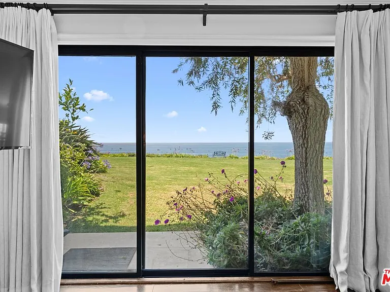 29700 Zuma Bay Way — Photo 10