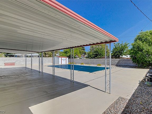 2nd image of 1201 Avenue G