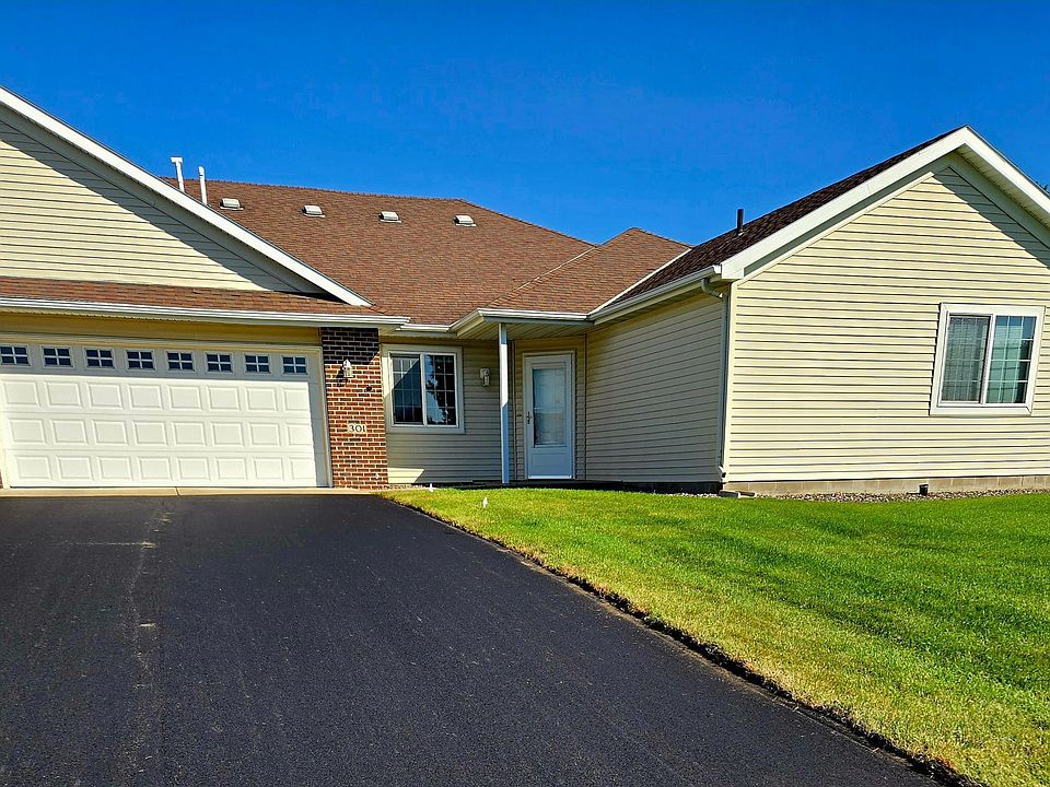 1st image of 301 Heritage Ct