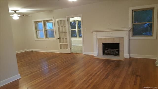 2nd image of 124 E Whitley St