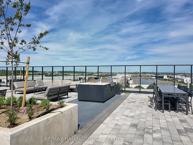8960 Jane St #621 — Photo 20