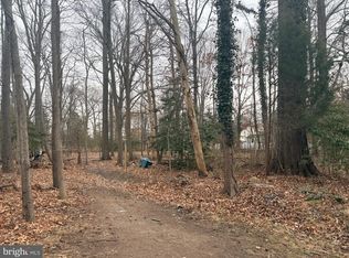 1205 Poplar Ave, Shady Side, MD 20764