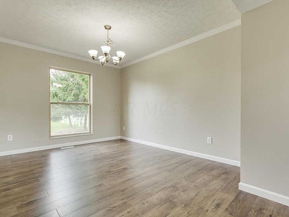 5th image of 7187 Hilmar Dr