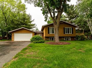 1208 River Heights Rd, Menomonie, WI 54751