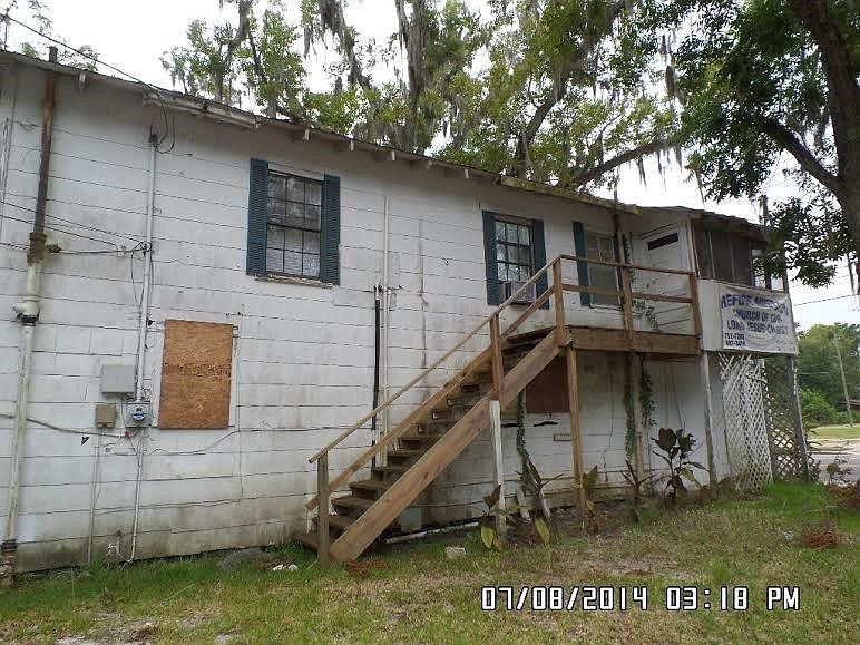 2nd image of 921 N Marion Ave