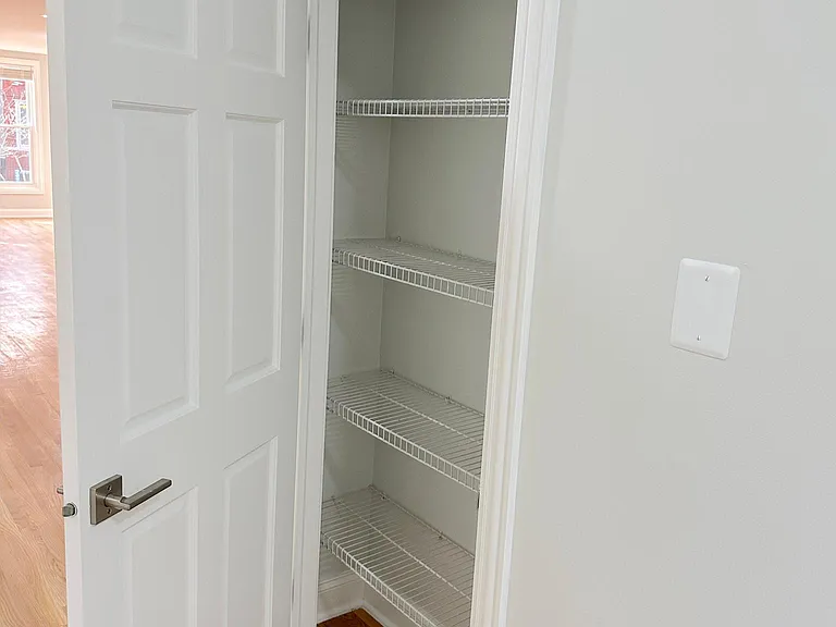 2150 W Potomac Ave #1 — Photo 17