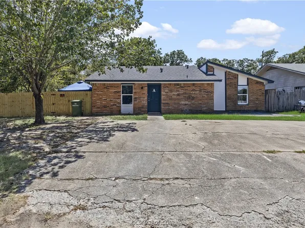 2808 Sprucewood St, Bryan, TX 77808