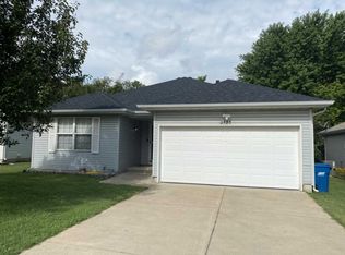 2523 N Rogers Ave, Springfield, MO 65803