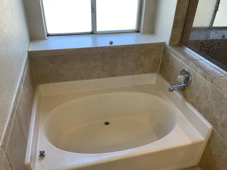 705 Little Fox Ln — Photo 29