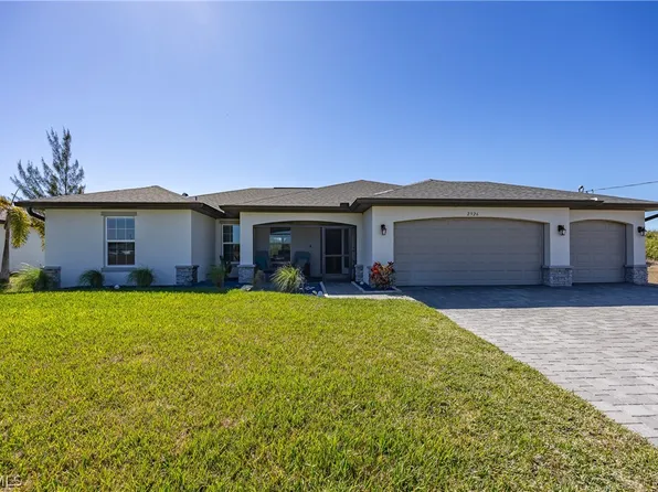 2926 NW 25th St, Cape Coral, FL 33993