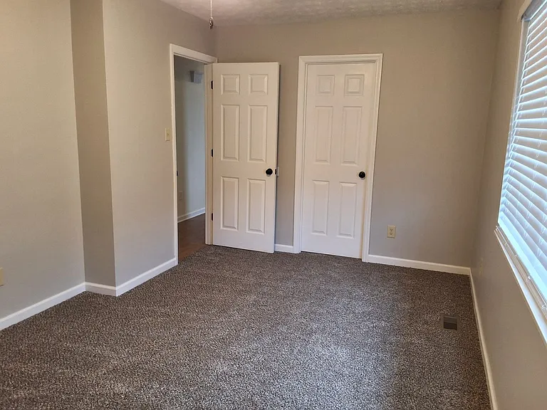 916 Chris Rd — Photo 12