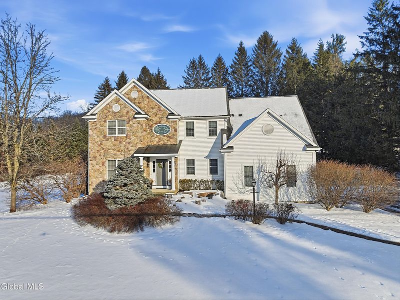 2nd image of 159 Old Niskayuna Road