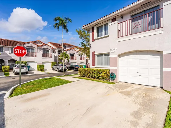 10245 SW 154th Pl, Miami, FL