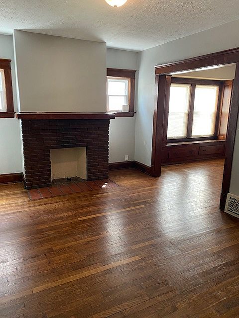 1st image of 1280 Mathews Ave