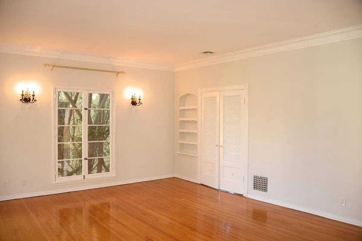 1 bed, 1000 sqft, $2,250 — Photo 2