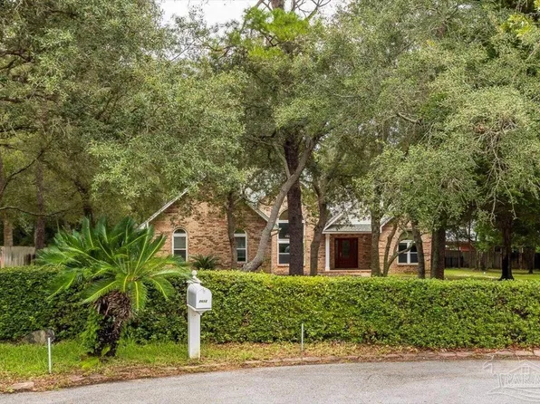 2612 Avenida De Soto, Navarre, FL 32566