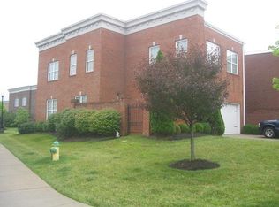 3230 Beacon St, Lexington, KY 40513