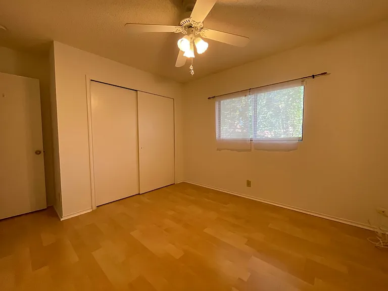 7926 Ruby Mdw — Photo 13