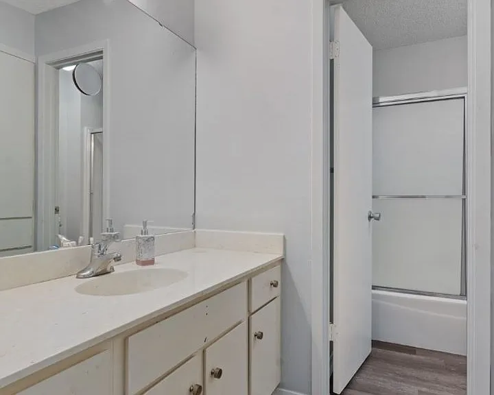 11809 Eubank Dr — Photo 26