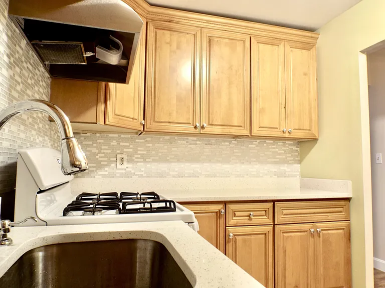 32 Juniper St #98 — Photo 16