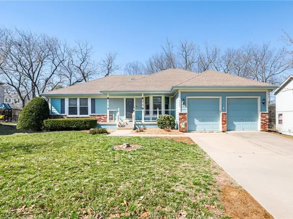 5208 Willow Ave, Kansas City, MO 64133